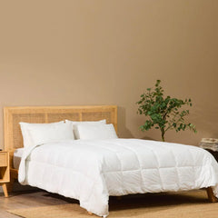 Silk & Snow - Down Alternative Duvet - King/Cal King (Lightweight)